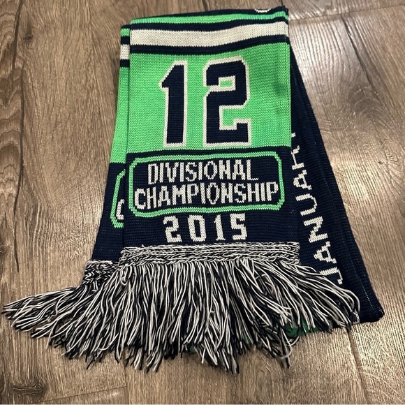 Seattle Seahawks Fan Lot New Era Beanie Hat 2015 Playoff 12th Man Scarf Unisex - Picture 12 of 12